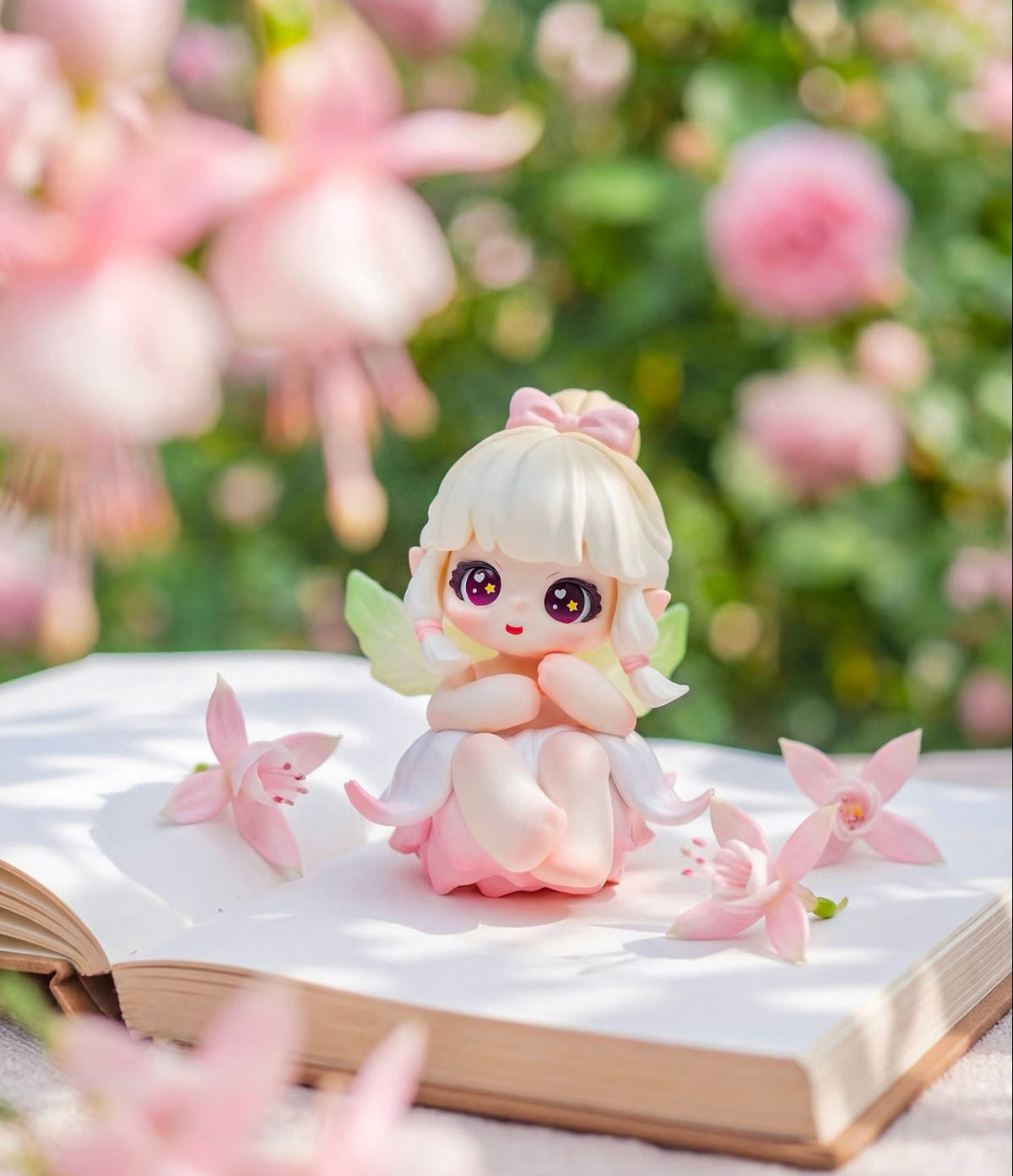 Liita Where Petals Settle Series Figures