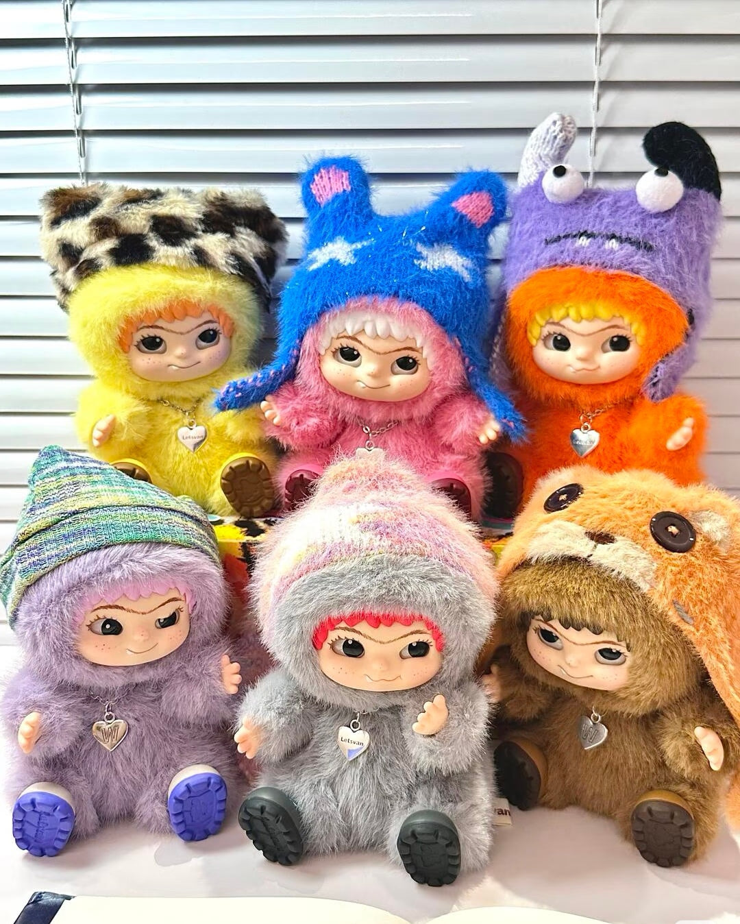 Wakuku V1 Fuzzy Trendy Fun Party Series Plush Blind Box